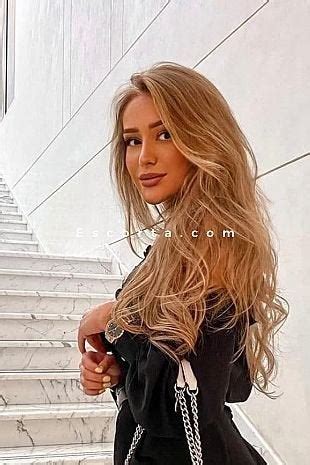 Escort Leinì: Donna cerca Uomo